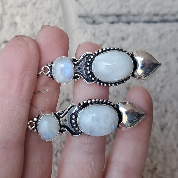 New Rainbow Moonstone 925 Silver Statement Earrings. - Picture 10 of 13